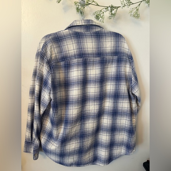 (A59)Old Navy | The boyfriend Plaid Flannel - Picture 6 of 6